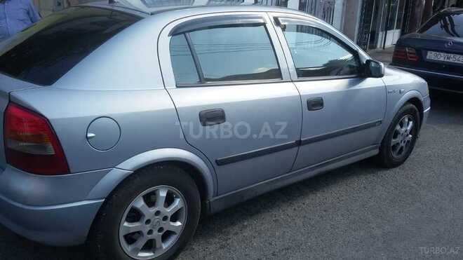Opel Astra 2002, 242,000 km - 2.0 l - Bakı