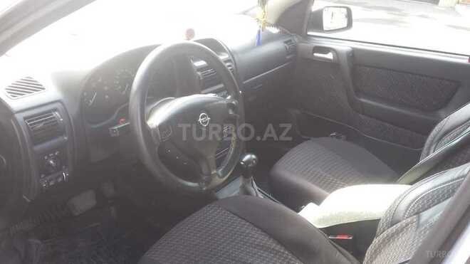 Opel Astra 2002, 242,000 km - 2.0 l - Bakı