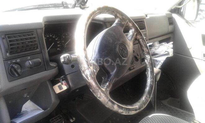 Volkswagen Caravelle 1998, 280,000 km - 2.5 л - Bakı