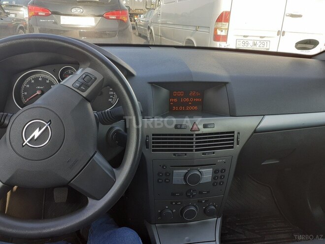 Opel Astra 2006, 173,000 km - 1.4 l - Bakı