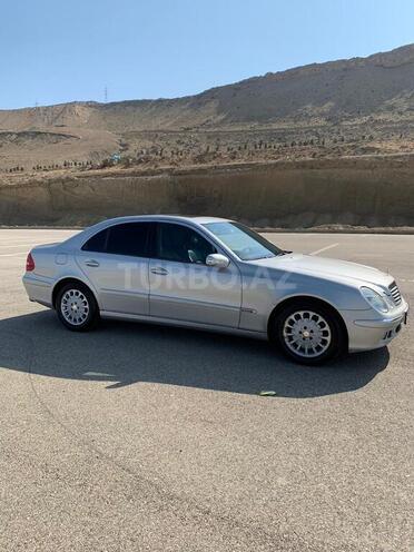 Mercedes E 320 2003, 236,500 km - 3.2 l - Bakı