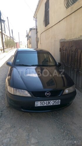 Opel Vectra 1998, 328,000 km - 1.6 l - Bakı