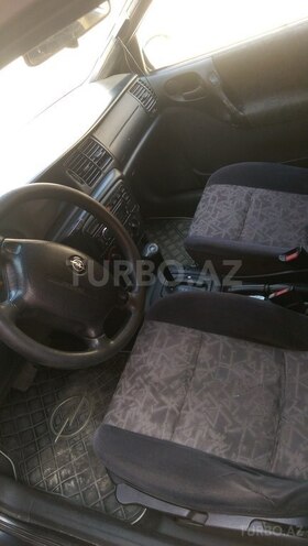Opel Vectra 1998, 328,000 km - 1.6 l - Bakı