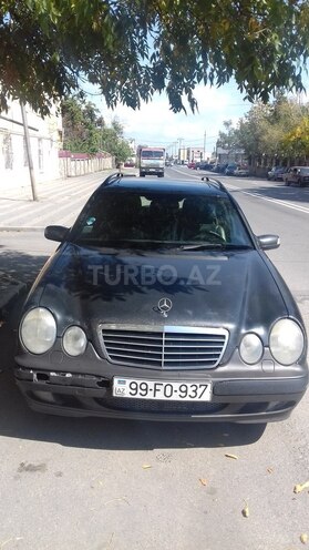 Mercedes E 220 2002, 346,500 km - 2.2 l - Quba