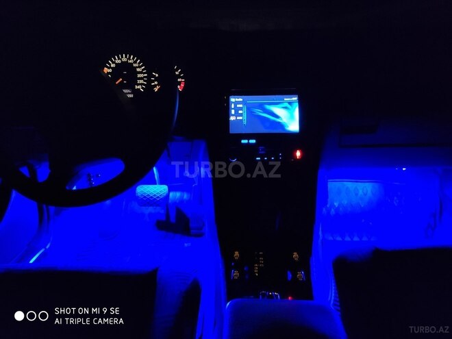 Mercedes C 180 1999, 321,000 km - 1.8 л - Bakı