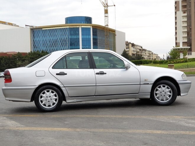 Mercedes C 180 1998, 305,000 km - 1.8 л - Bakı