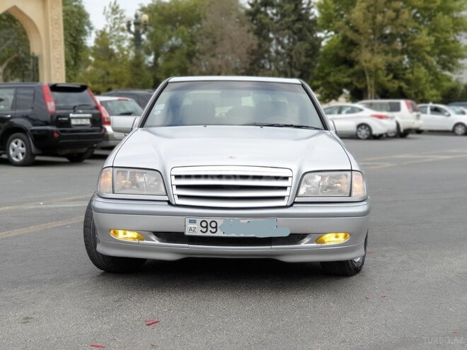 Mercedes C 180 1998, 305,000 km - 1.8 л - Bakı