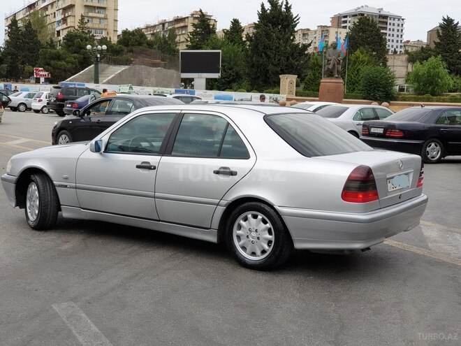 Mercedes C 180 1998, 305,000 km - 1.8 л - Bakı