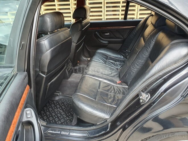 BMW 528 1999, 520,000 km - 2.8 l - Bakı