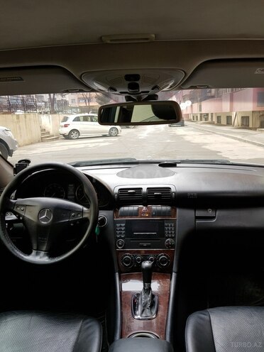 Mercedes C 240 2005, 260,000 km - 2.6 l - Bakı