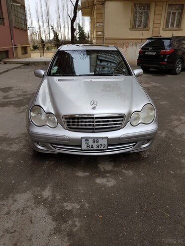 Mercedes C 240 2005, 260,000 km - 2.6 l - Bakı