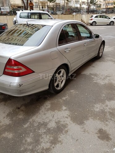 Mercedes C 240 2005, 260,000 km - 2.6 l - Bakı