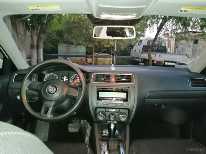 Volkswagen Jetta 2010, 210,000 km - 2.5 l - Bakı