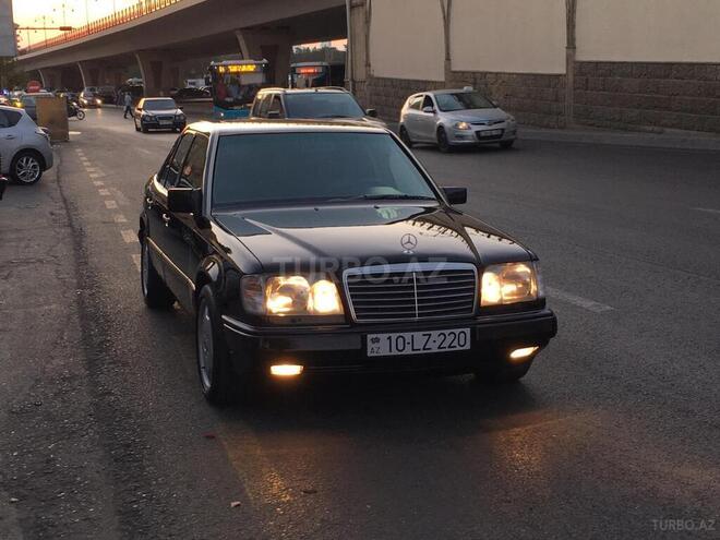 Mercedes E 220 1993, 400,000 km - 2.2 l - Bakı