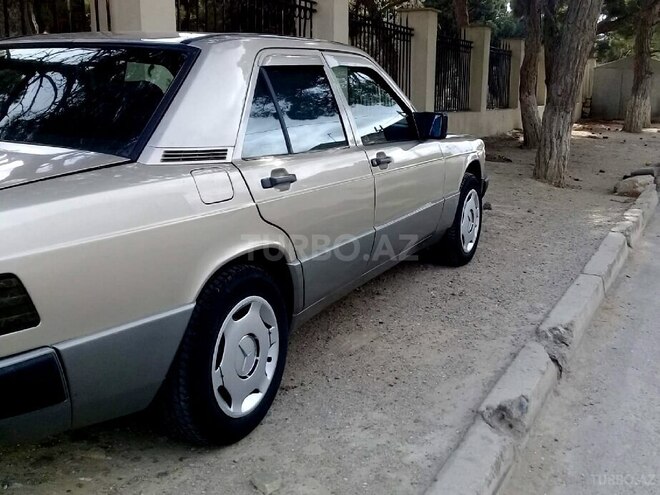 Mercedes 190 1993, 321,232 km - 2.0 l - Bakı
