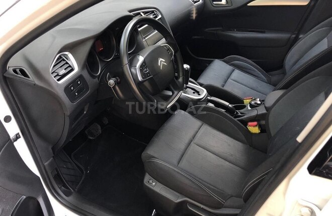 Citroen C4 2012, 180,000 km - 1.6 l - Gəncə