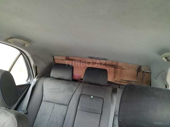 Mercedes E 240 1998, 221,360 km - 2.4 l - Bakı