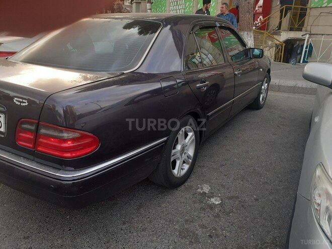 Mercedes E 230 1996, 246,000 km - 2.3 l - Bakı