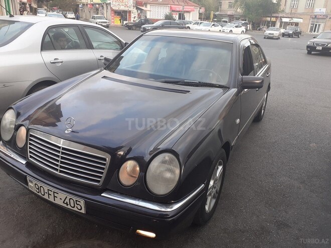 Mercedes E 230 1996, 246,000 km - 2.3 l - Bakı