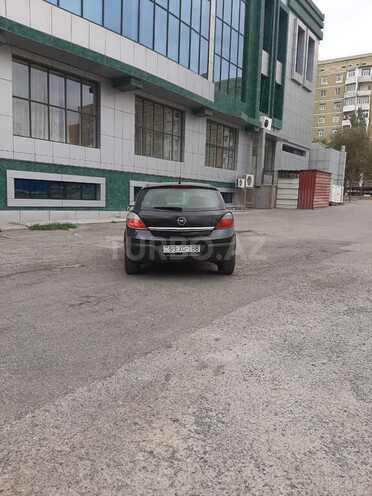 Opel Astra 2006, 240,000 km - 1.9 l - Sumqayıt