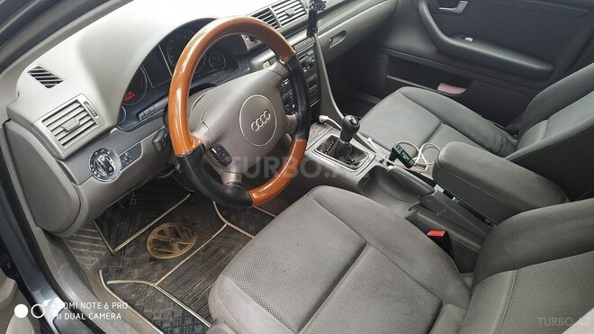 Audi A4 2003, 337,000 km - 1.9 l - Bakı