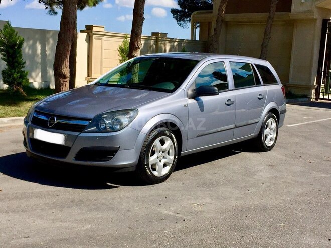 Opel Astra 2006, 180,000 km - 1.4 l - Bakı