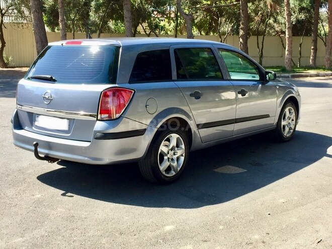 Opel Astra 2006, 180,000 km - 1.4 l - Bakı