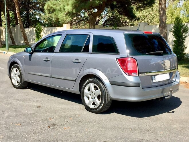 Opel Astra 2006, 180,000 km - 1.4 l - Bakı