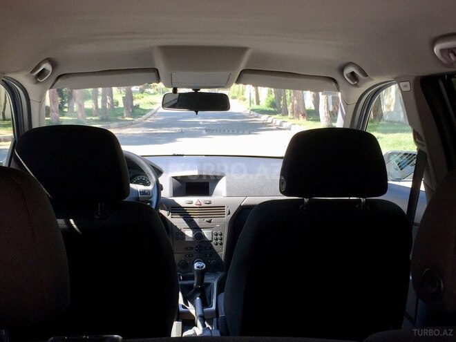 Opel Astra 2006, 180,000 km - 1.4 l - Bakı