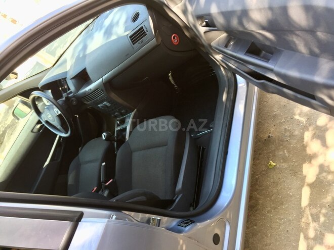 Opel Astra 2006, 180,000 km - 1.4 l - Bakı