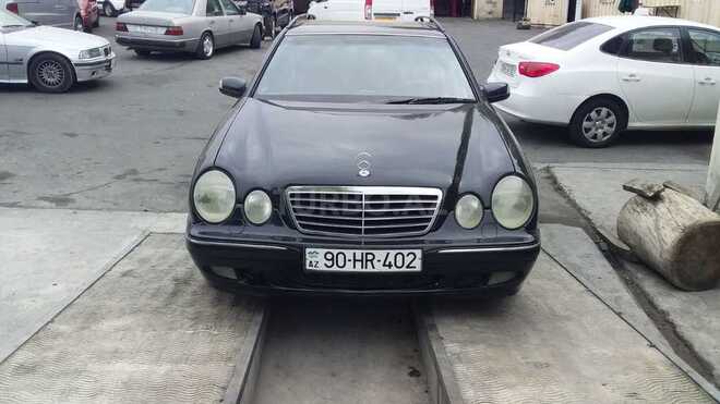 Mercedes E 240 2000, 268,000 km - 2.4 l - Bakı
