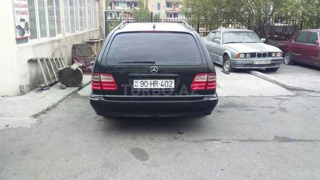 Mercedes E 240 2000, 268,000 km - 2.4 l - Bakı