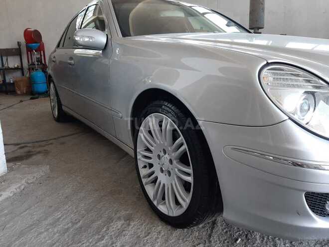 Mercedes E 320 2003, 245,000 km - 3.2 л - Gəncə