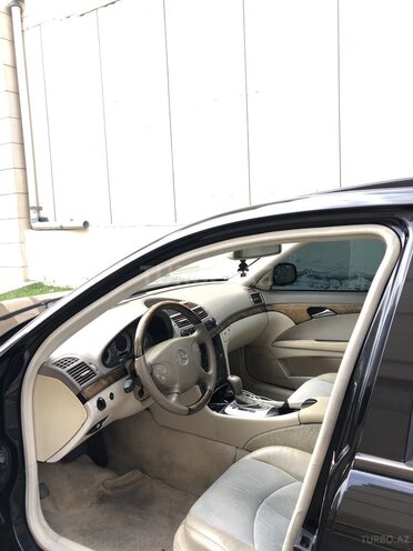 Mercedes E 200 2004, 377,000 km - 2.0 л - Bakı