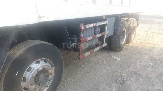 Shacman F3000 2012, 180,000 km - 12.0 l - Naftalan