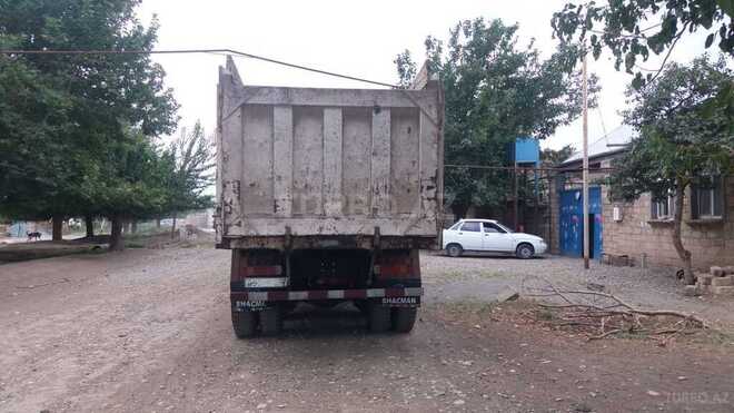 Shacman F3000 2012, 180,000 km - 12.0 l - Naftalan