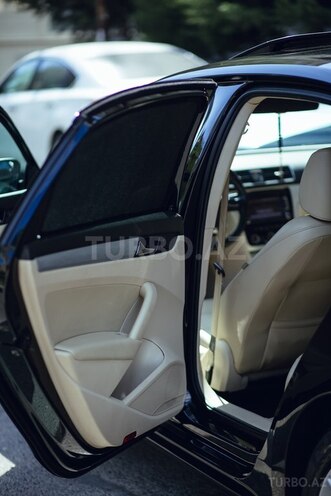 Volkswagen Passat 2012, 128,023 km - 2.5 l - Bakı