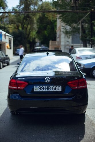 Volkswagen Passat 2012, 128,023 km - 2.5 l - Bakı
