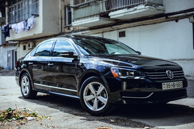 Volkswagen Passat 2012, 128,023 km - 2.5 l - Bakı