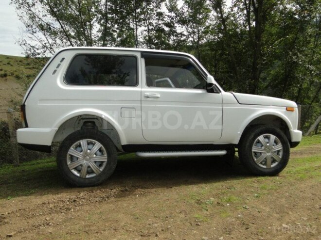 LADA (VAZ) Niva 1981, 237,000 km - 1.7 л - Lerik