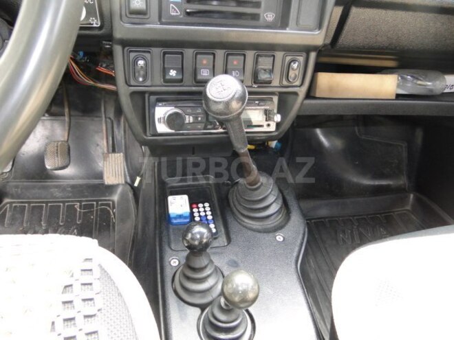 LADA (VAZ) Niva 1981, 237,000 km - 1.7 л - Lerik
