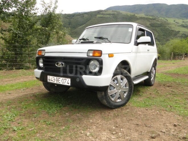 LADA (VAZ) Niva 1981, 237,000 km - 1.7 л - Lerik