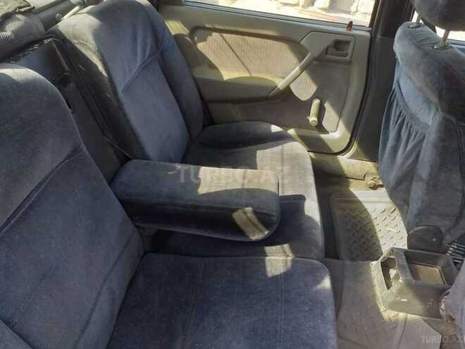 Opel Vectra 1994, 250,000 km - 2.2 л - Bakı