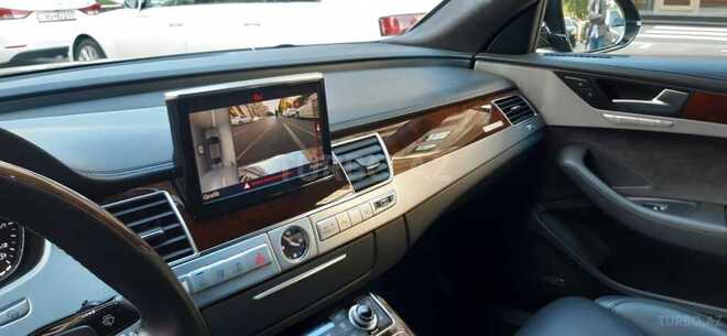Audi A8 2013, 72,368 km - 4.0 л - Bakı