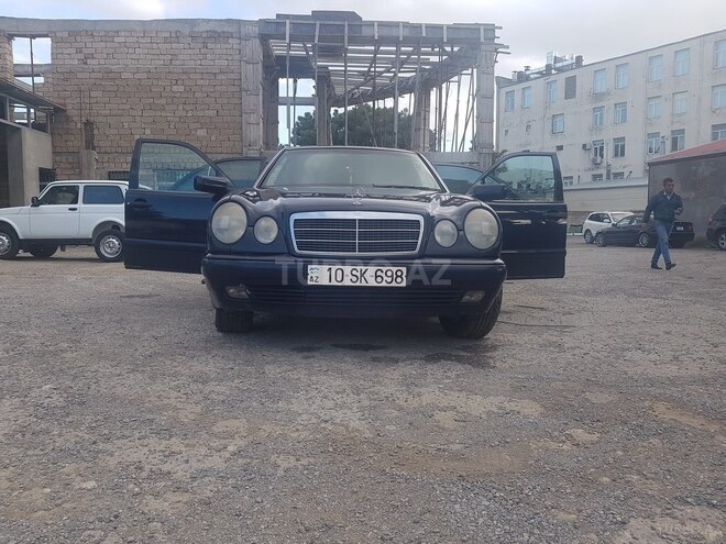 Mercedes E 200 1995, 432,540 km - 2.0 l - Bakı