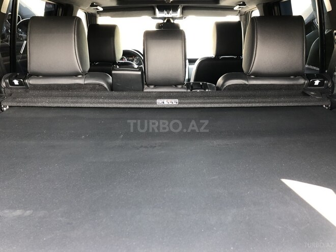 Land Rover Discovery 2015, 67,000 km - 3.0 l - Bakı