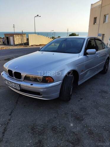 BMW 520 2003, 270,000 km - 2.2 л - Bakı