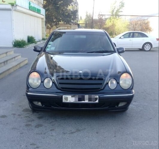 Mercedes E 320 1999, 281,000 km - 3.2 л - Bakı