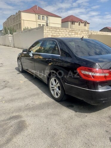 Mercedes E 250 2009, 207,000 km - 2.2 л - Bakı