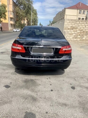 Mercedes E 250 2009, 207,000 km - 2.2 л - Bakı